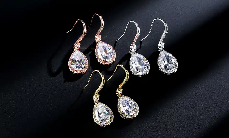Elegant Water Drop Earrings